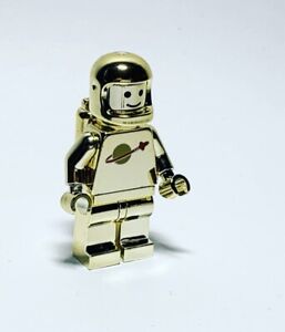 Lego Chrome Gold Plated Classic Space Astronaut mini figure RARE New!!
