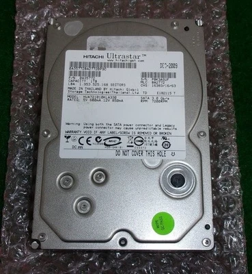 Hitachi HUA721010KLA330 0A35772 Hard Drive 1TB 3.5" SATA - Image 1 of 4