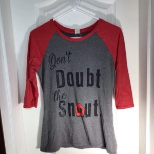 Arkansas Razorbacks Don’t Doubt The Snout Womens Small Quarter Sleeve Shirt - Picture 1 of 17