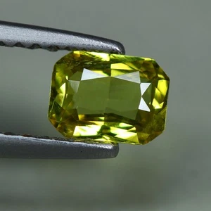 0.60 Cts_Ravishing !! Best Color_100 % Natural Unheated Chrysoberyl_Srilanka - Picture 1 of 3