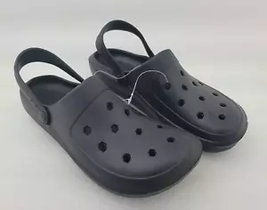 Classic Unisex Black Clogs Size 42 - 43 - NEW - Picture 1 of 6
