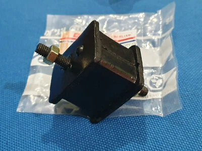 MITSUBISHI FUSO CANTER FE110 FE111 FE211 REAR ENGINE MOUNT ASSY - Image 1 of 4