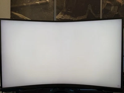 Samsung Odyssey Neo G7 S32BG750NU 32 Zoll 4K VA Mini LED Curved-Gaming-Monitor - Bild 1 von 2