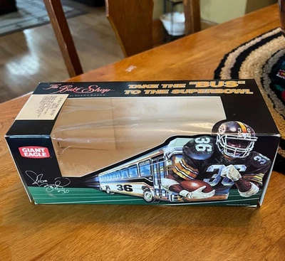 CAJA DE GALLETAS PITTSBURGH STEELERS JEROME BETTIS ÁGUILA GIGANTE Foto 1 de 4