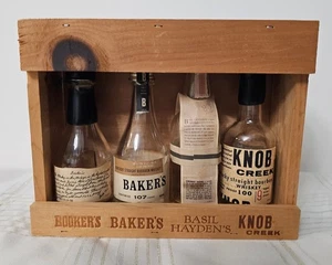 Minibar Back Display Of Bourbon - Bild 1 von 6