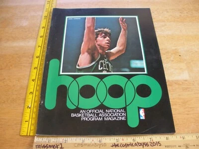 Los Angeles Lakers vs Boston Celtics Dave Cowen game program magazine Feb 1976 - Image 1 of 4