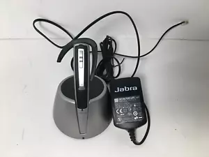 Auriculares inalámbricos Jabra T5330BS con estación de acoplamiento de carga y fuente de alimentación - Imagen 1 de 7
