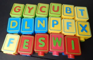 VTech Alphabet Activity Cube Replacement Letter Blocks Double Sided 17 PC - Picture 1 of 4
