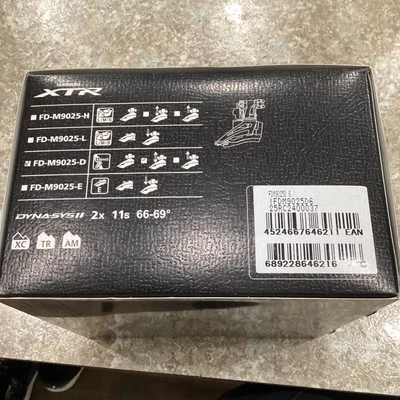 Shimano XTR FD-M9025-D Down Swing Front Derailleur Direct Mount New - Image 1 of 4