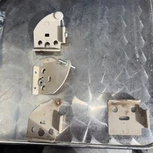 Dometic RV Refrigerator Hinge Plate Set(4)Bracket L Side DM/RM2652/2852 - Picture 1 of 1