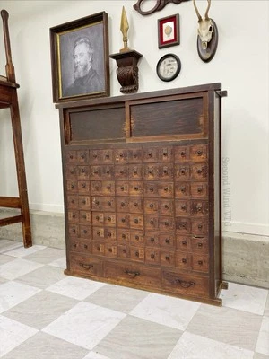 Baú de boticário japonês antigo Kusuri Dansu - Imagem 1 de 4