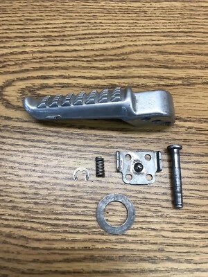 PIEZA TRASERA IZQUIERDA KAWASAKI NINJA 650R EX650 2006-2008 # 34028-0004 Foto 1 de 4