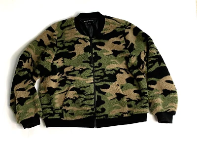 Rock & Republic Fuzzy Fleece Camo Bomber Jacket Unisex Size XL See Measurements - Image 1 of 4