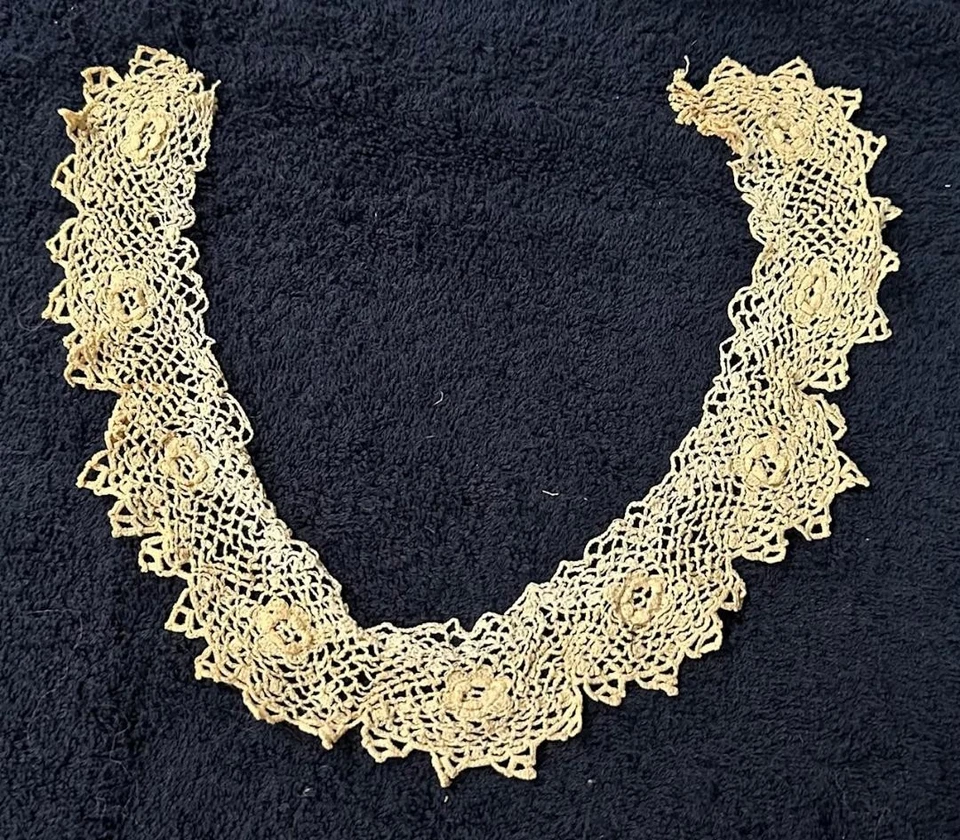 Antiguo collar de encaje eduardiano victoriano plastrón ganchillo 3D SC Estate #M Foto 1 de 3