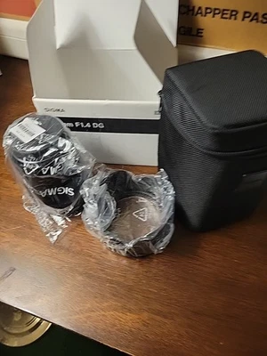 Lente de arte Sigma 50mm f/1.4 DG HSM para Sony - Imagem 1 de 4