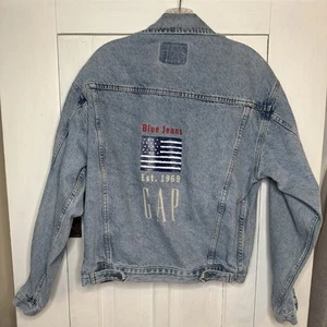 Vintage Gap RARE Denim Size Medium Women’s Jean Jacket 90s Medium Wash Flag - Picture 1 of 11