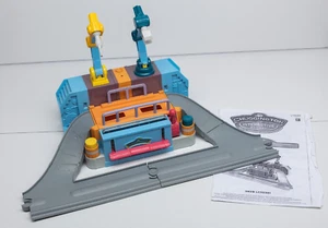 Chuggington Interattivo Treno Riparazione Capannone Suoni LC55301 Curva di Apprendimento - Foto 1 di 4