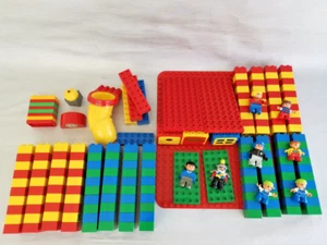 Duplo Konvolut Bausteine, Bauplatten, Männchen, Rutsche, Fenster - Bild 1 von 5