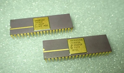 INTEL RARE Microprocessor C8085A AM8085ADC 1977 GOLD TOP AND PINS COLLECTORS IC - Image 1 of 3