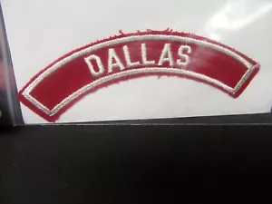 Dallas rojo y blanco Community Strip COV9 - Imagen 1 de 1