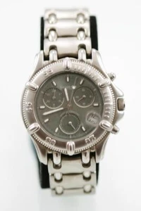 Kenneth Cole Men Watch Chro Date Stainless Steel Silver 100m Battery Gray Quartz - Picture 1 of 3