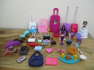 Barbie Doll Accessories - Hand Bags (inc Fashionista), Cases, Food, Brushes Etc • 2.39£
