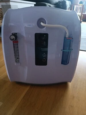 Neuer Tragbarer Sauerstoff Konzentrator  - Bild 1 von 4