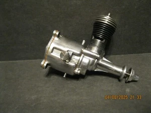 1953 Cox Space Bug .049 engine Thimble Drome - Picture 1 of 9