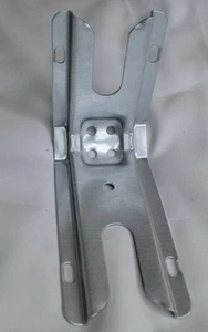 New Genuine OEM Whirlpool Oven Range Anti Tip Bracket WP3801F656-51 (NO SCREWS) - Picture 1 of 2