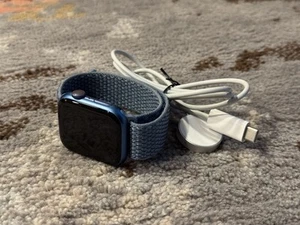Apple Watch Series 7 45mm Blue Aluminum Case (GPS + Cellular) (MKJA3LL/A) - Zdjęcie 1 z 5
