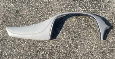 Chevrolet Trax 2017-2020 lado derecho del pasajero tablero cubierta de moldura 42506224 OEM Foto 1 de 4