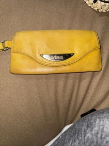 Gelbe Leder Kenneth Cole Reaction Geldbörse/Handgelenktasche - Bild 1 von 6