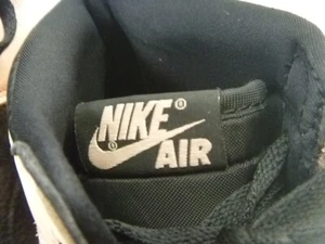 NIKE Air Jordan Sneakers Mens Size 10.5 1 Retro OG High Crimson Tint 555088-081 - Picture 1 of 6