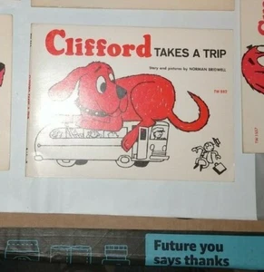 Vtg Children's PB Book Scholastic CLIFFORD TAKES A TRIP TW 882 FREE SHIP - Picture 1 of 2