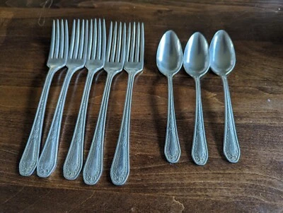 8-HORQUILLAS VINTAGE HAMPTON COURT COMMUNITY PLATEADAS (5) 7-5/8" (3) CUCHARADITAS 6" Foto 1 de 4