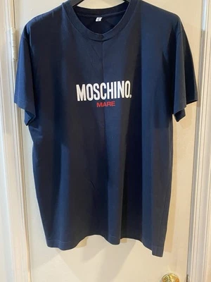 Camiseta Moshino Azul Marino Excelente Estado  Foto 1 de 4