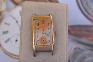 Reloj para hombre BULOVA 7AP 10KRGP 17J vintage años 50 cuerda manual --4 reparaciones - Imagen 1 de 10