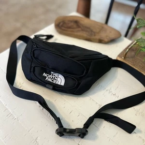 The North Face Black Lumbar Pack Belt Bag Crossbody NWOT - Picture 1 of 11