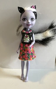 Enchantimals Sage Skunk Animal/Girl Hybrid Doll - 2016 Mattel - Imagen 1 de 13
