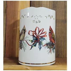 Lenox Winter Greeting Cardinals Candle Holder Ivory & Gold Trim Christmas - Picture 1 of 5
