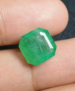 5.45ct natural emerald from punjsher Afghanistan excellent lustre and cut