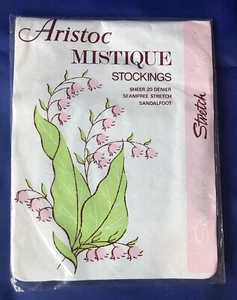VINTAGE ARISTOC MISTIQUE SEAMFREE SHEER 20 DENIER NYLON STOCKINGS. Size 10.5/11 - Picture 1 of 3