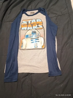 R2D2 Graphic Star Wars Gray Boys Size 10/12 Cotton Long Sleeve T-Shirt - Image 1 of 4