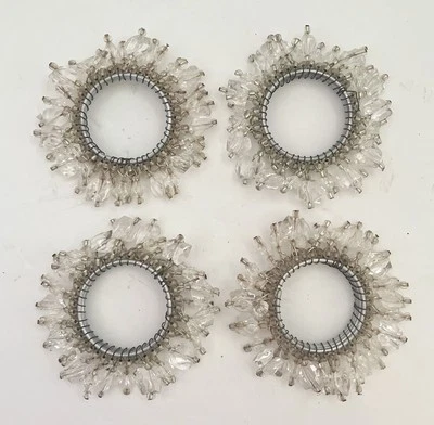 Juego de 4 soportes de servilletas de alambre con cuentas colgantes de cristal transparente ¡OFERTA EN EXCELENTE ESTADO! Foto 1 de 3