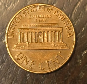 1970 D lincoln memorial penny - Picture 1 of 2
