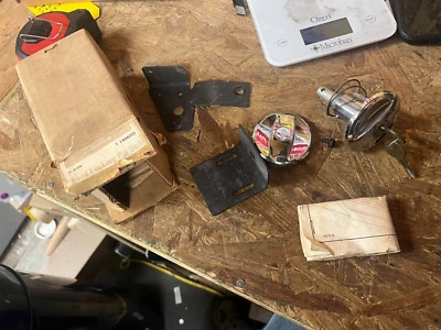 Chevy Chevrolet Nova Camaro 1970 1971 1972 1973 1974 nuevo paquete de pasadores de bloqueo de capó Foto 1 de 2