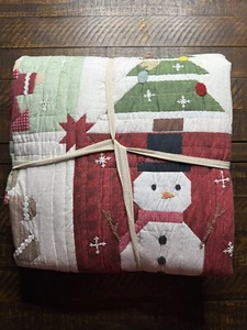 Pottery Barn Kids Holiday Heritage Quilt - Twin - NWOT - Picture 1 of 4