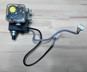 Gasarmatur DUNGS TYP MB-LE053B01 Gasregler GB102 - Bild 1 von 7