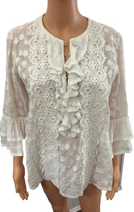 Andrew GN White Lace Top Sz 40 - Pretty! - Picture 1 of 12