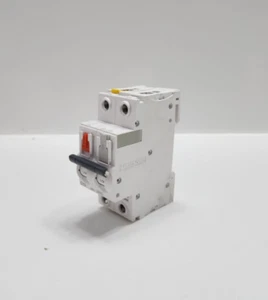MERLIN GERIN C13 13A 2 POLE MINIATURE CIRCUIT BREAKER A9F070213 - Picture 1 of 10